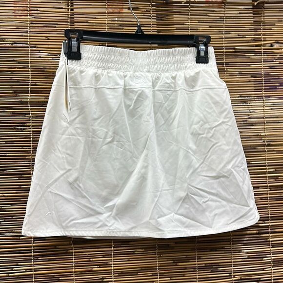 Calvin Klein Performance Women's Smocked-Waist Skirt - White - Size XS - Picture 4 of 4